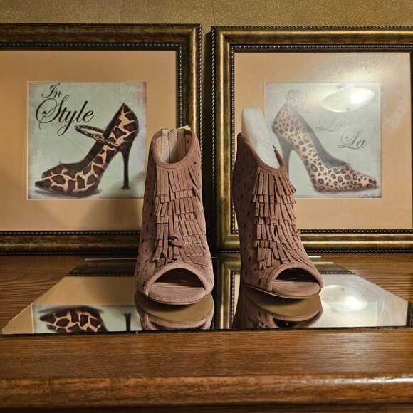 👢 Jessica Simpson Maldwin Peep Toe Fringe Booties – Size 6M - Picture 3 of 7